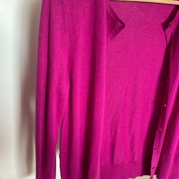 Ann Taylor Pink Long Sleeve Sweater Jacket Size Medium - Picture 2 of 6